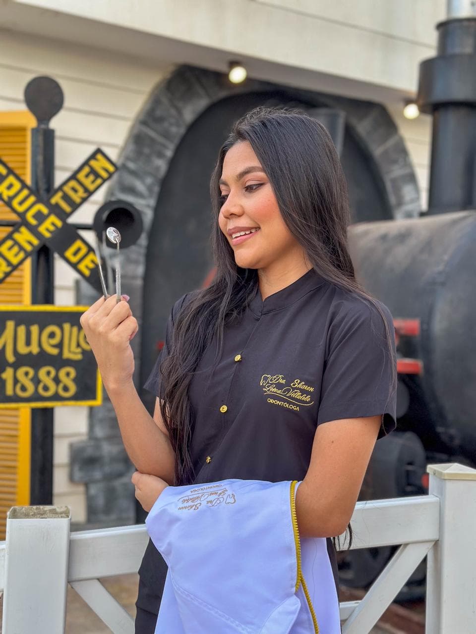 Dra. Sharon Leiva — foto de perfil